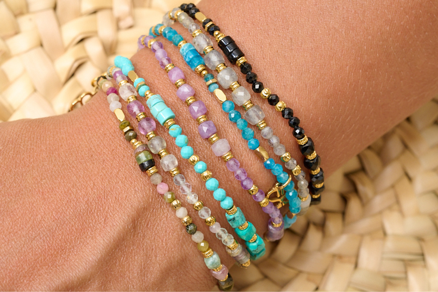 Wellness Gemstone Benefits - Crystals for Calm, Clarity & Confidence