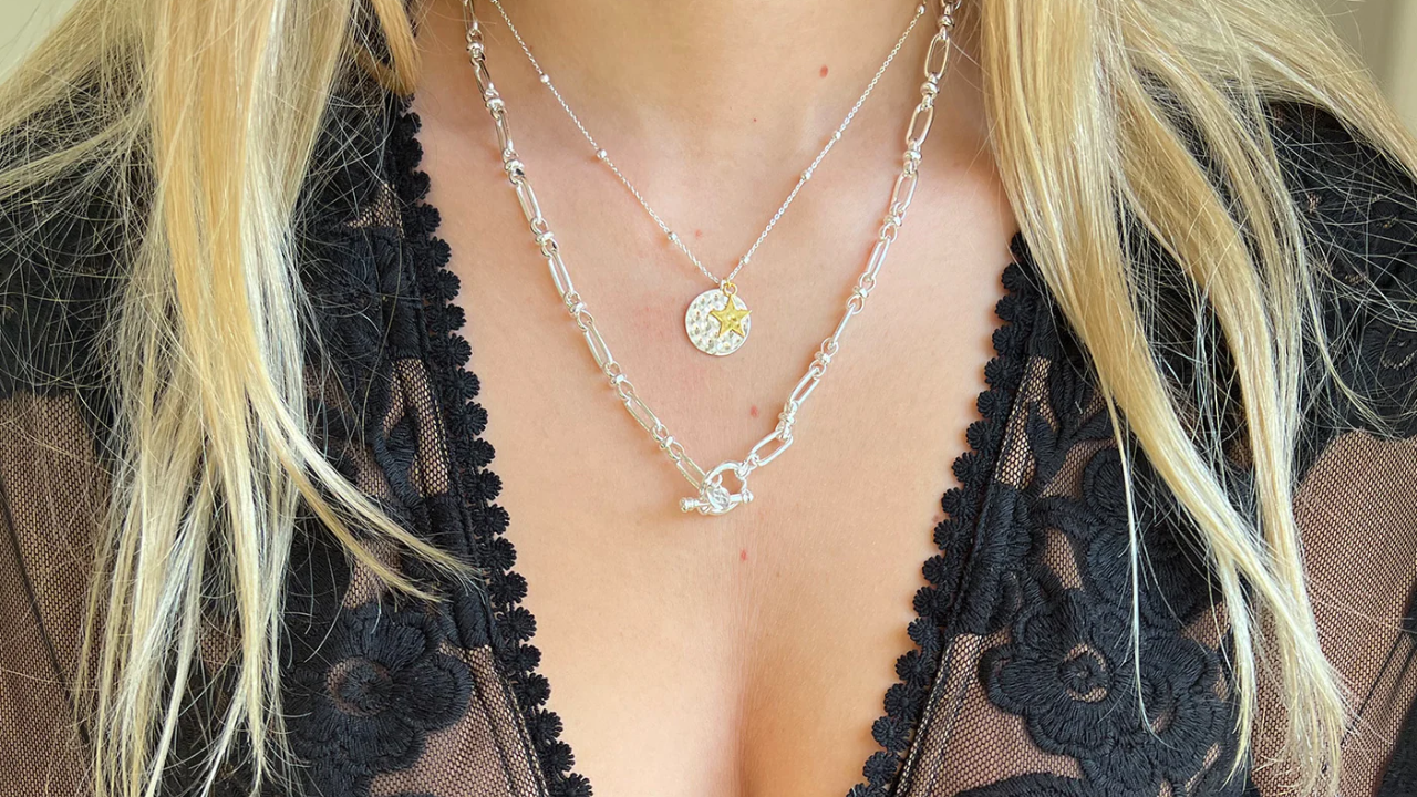 chic-metal-gift-guide