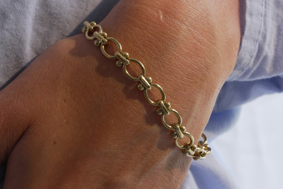 Hisa Gold Chunky Chain Bracelet