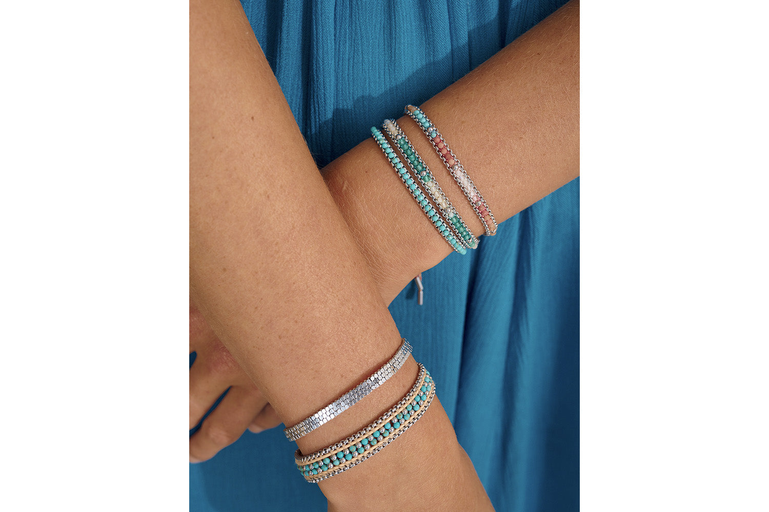 Stunnung stacks with Candy, Turquoise and silver colours to blend perfectly with every outfit from day to night.