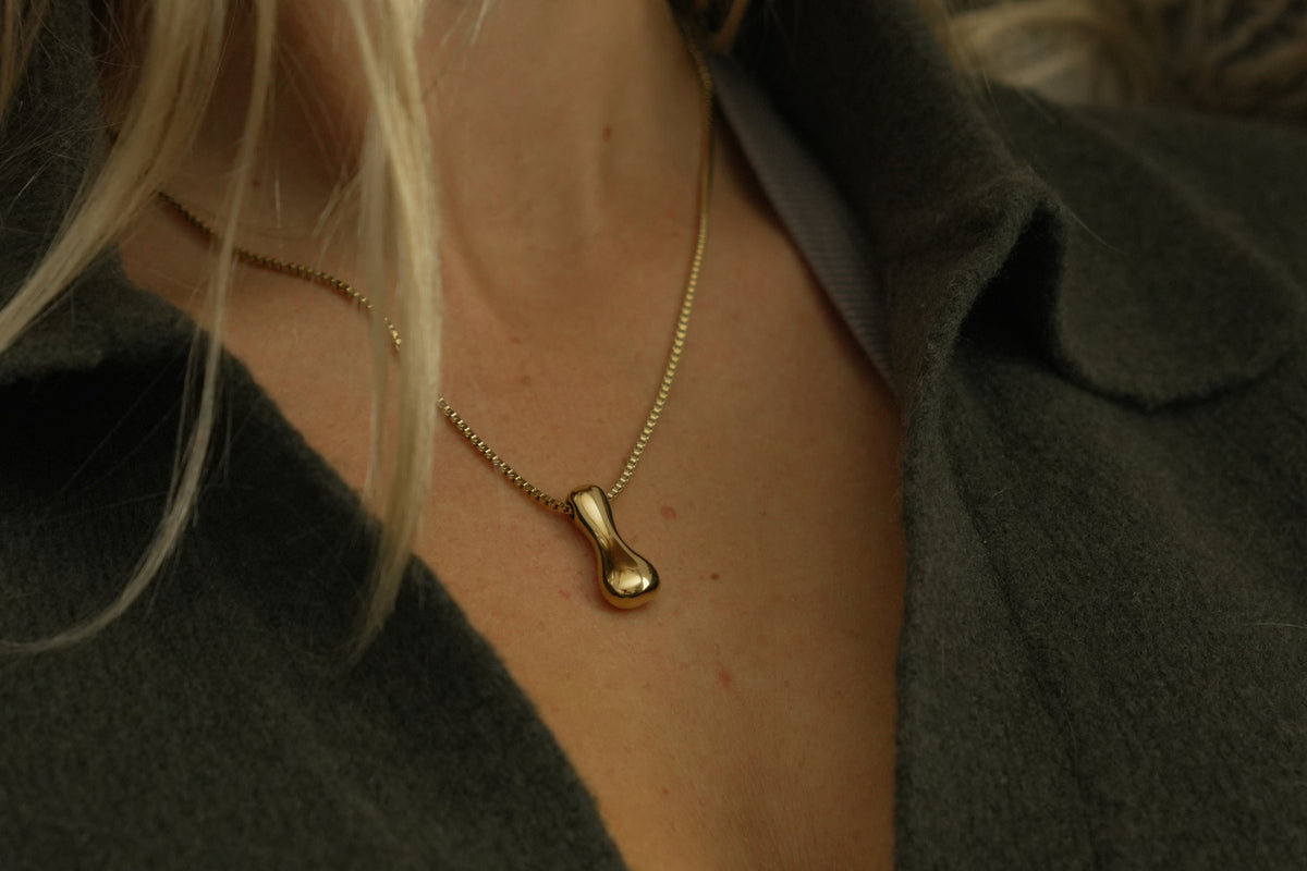 Sola waterproof gold initial letter I necklace by Boho Betty – a personalised gold initial I pendant on a box chain