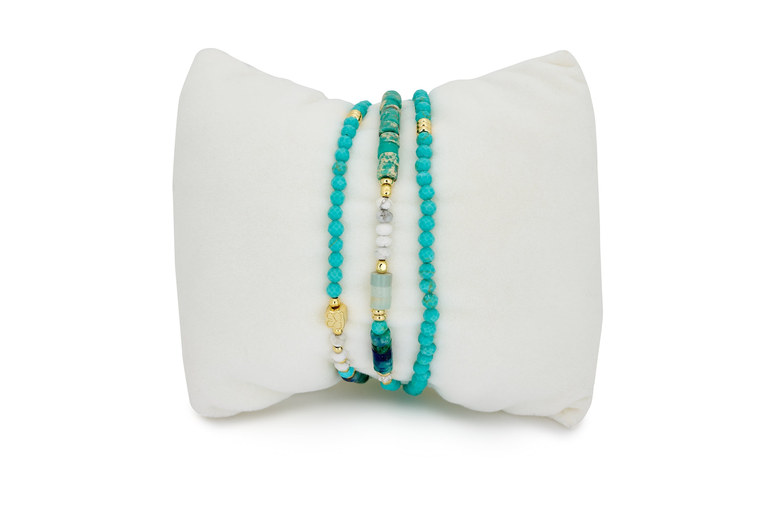 Camellia Turquoise Stretch Gemstone Bracelet - Boho Betty