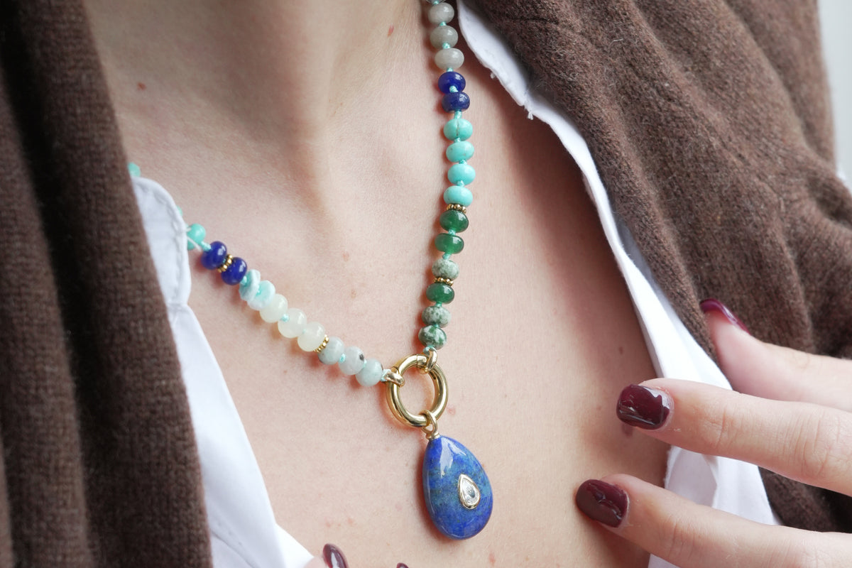 Amala blue mix and Fleur lapis lazuli necklace by Boho Betty – a gold lapis lazuli beaded teardrop pendant necklace