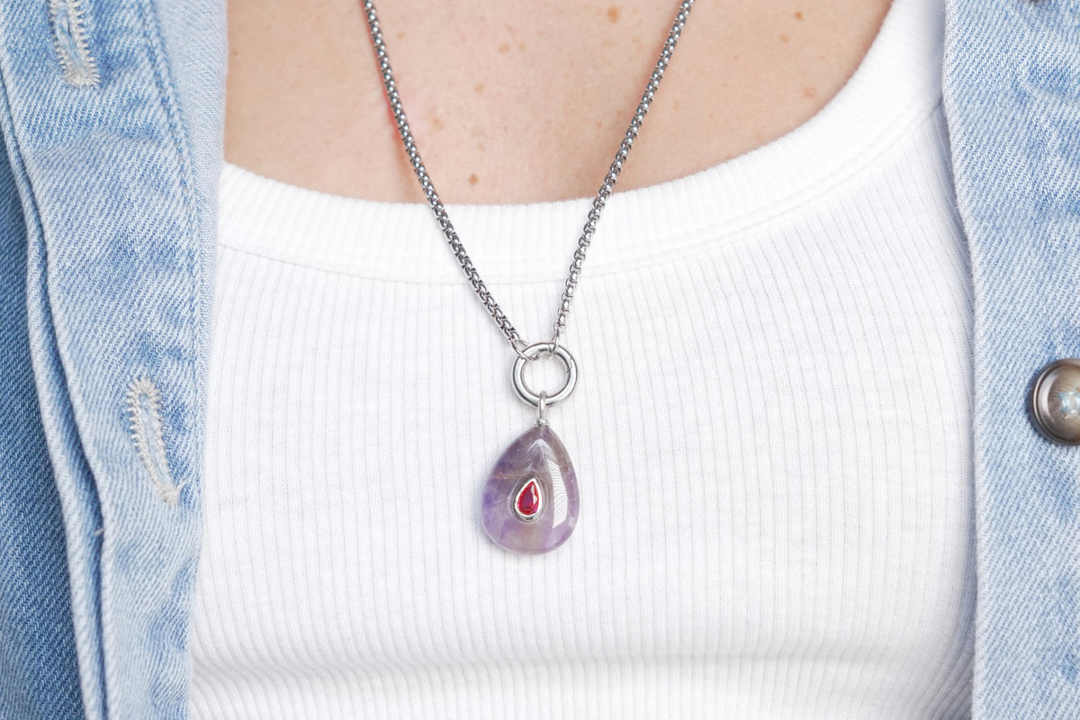 Thalia Fleur amethyst silver teardrop pendant necklace by Boho Betty – a long silver chain with an amethyst teardrop