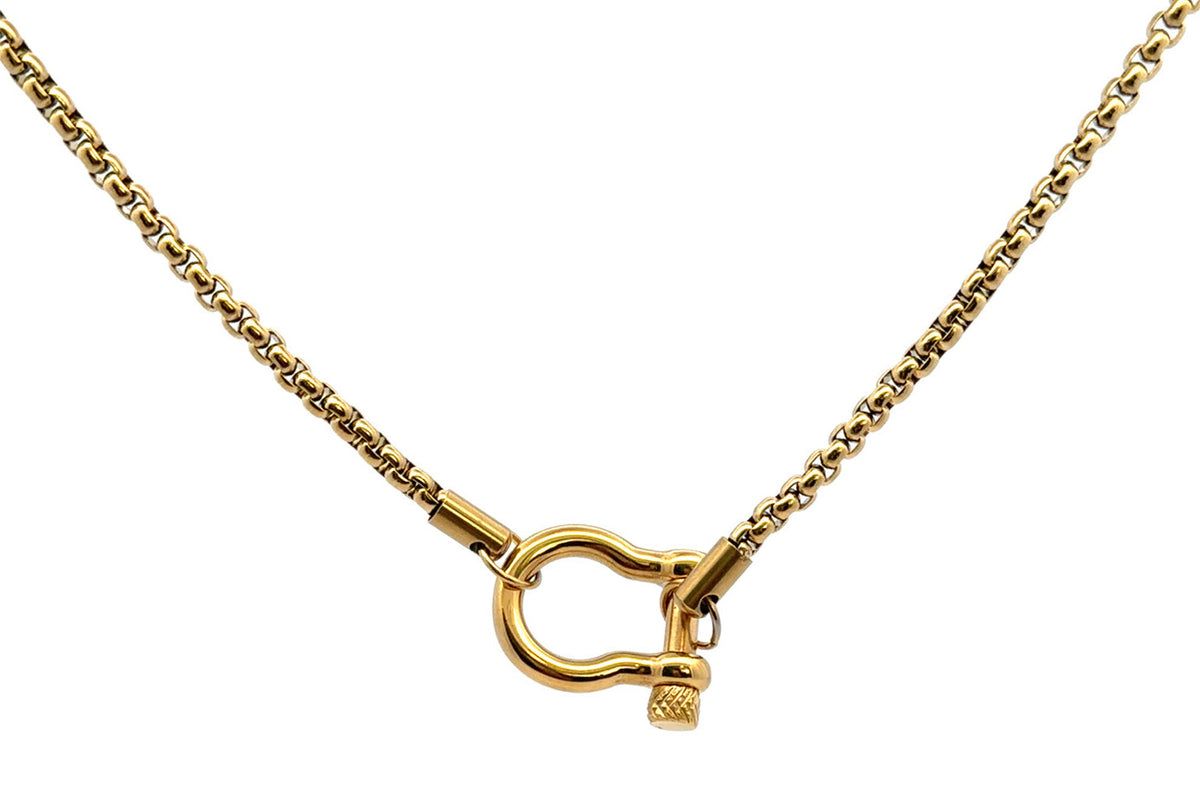 Rosalind Gold Necklace by Boho Betty – a gold box chain necklace with a polished horseshoe shackle clasp