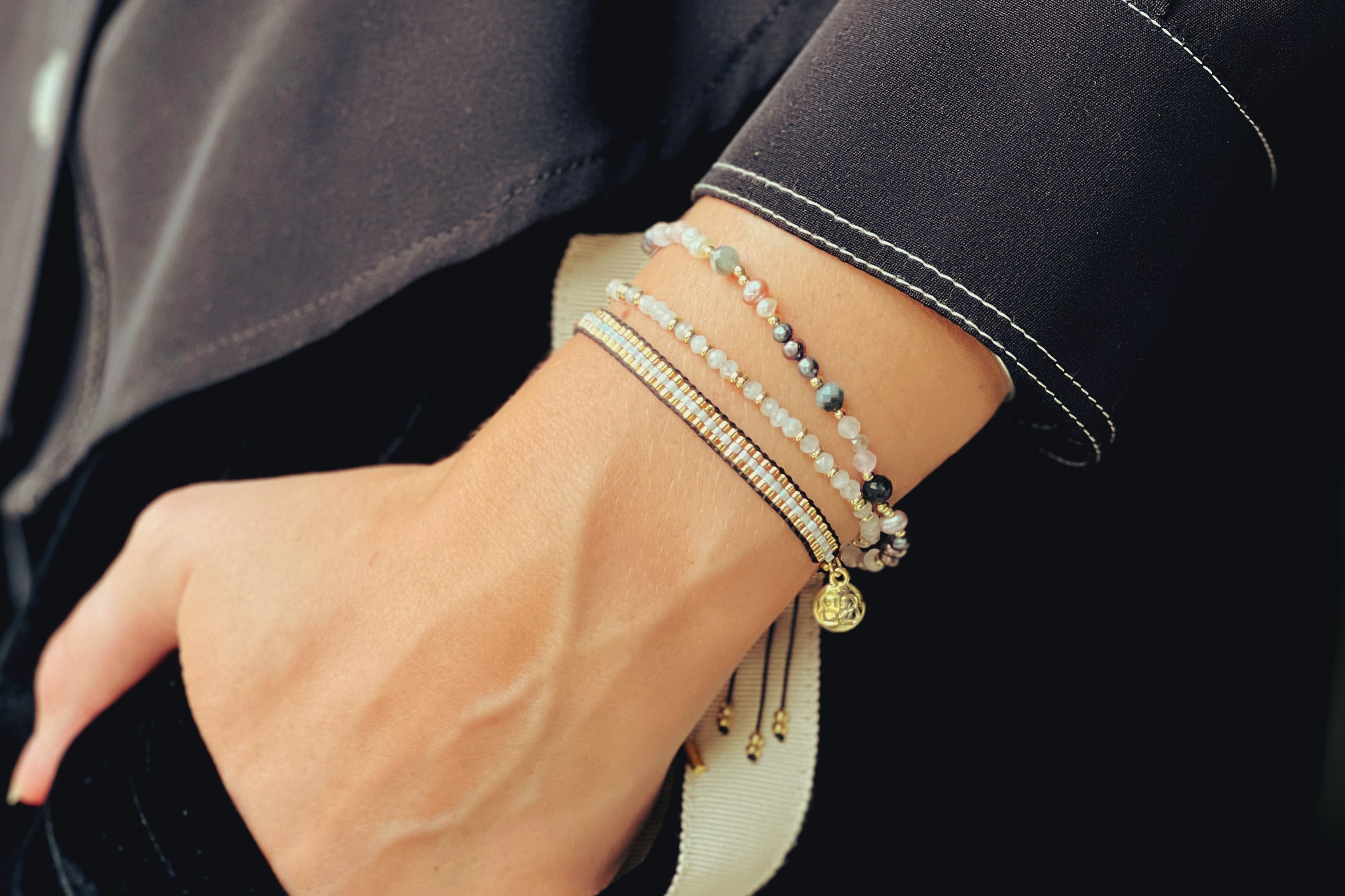 Ikecho Pearl & Bead Stretch bracelet - Boho Betty