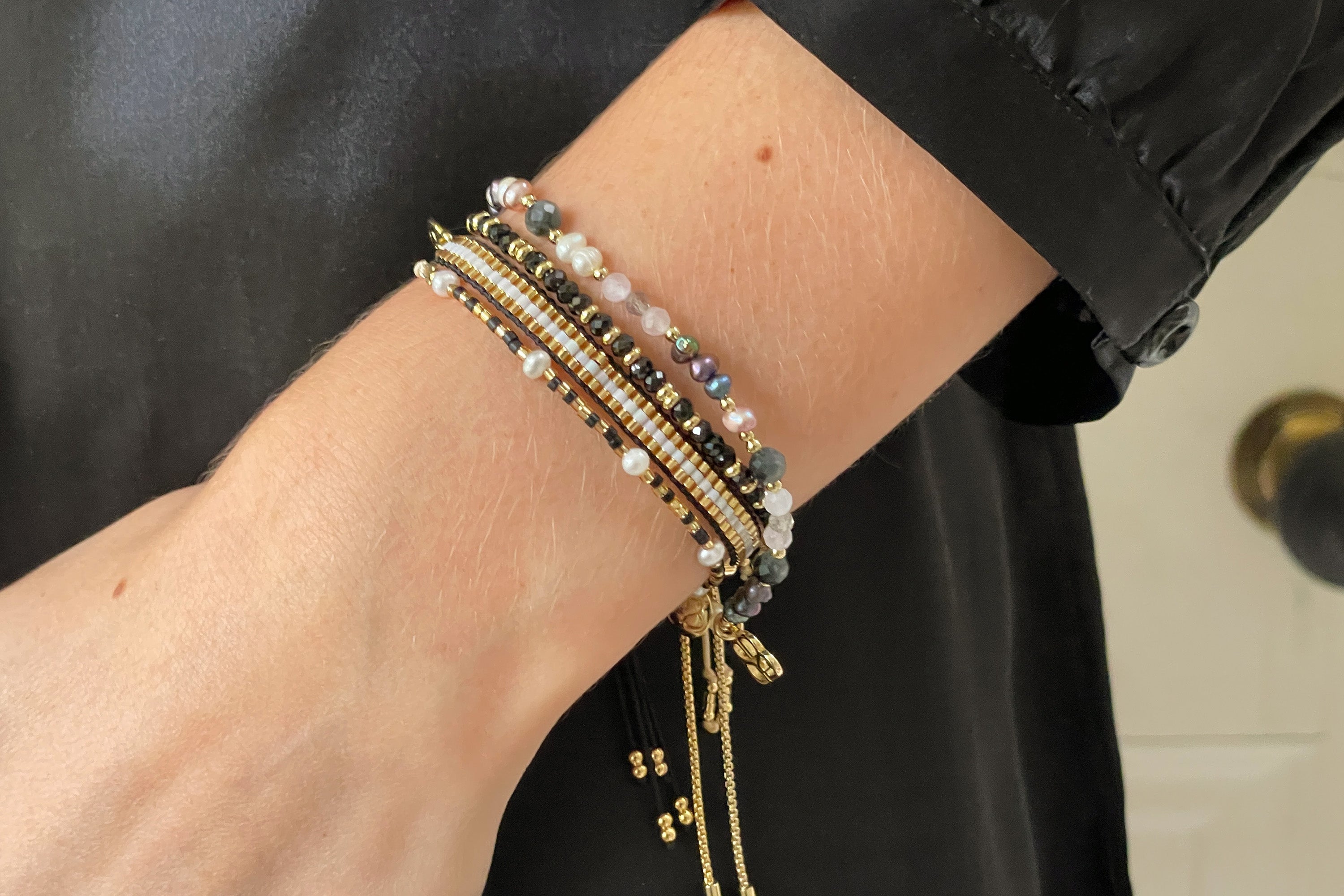 Ikecho Pearl & Bead Stretch bracelet - Boho Betty