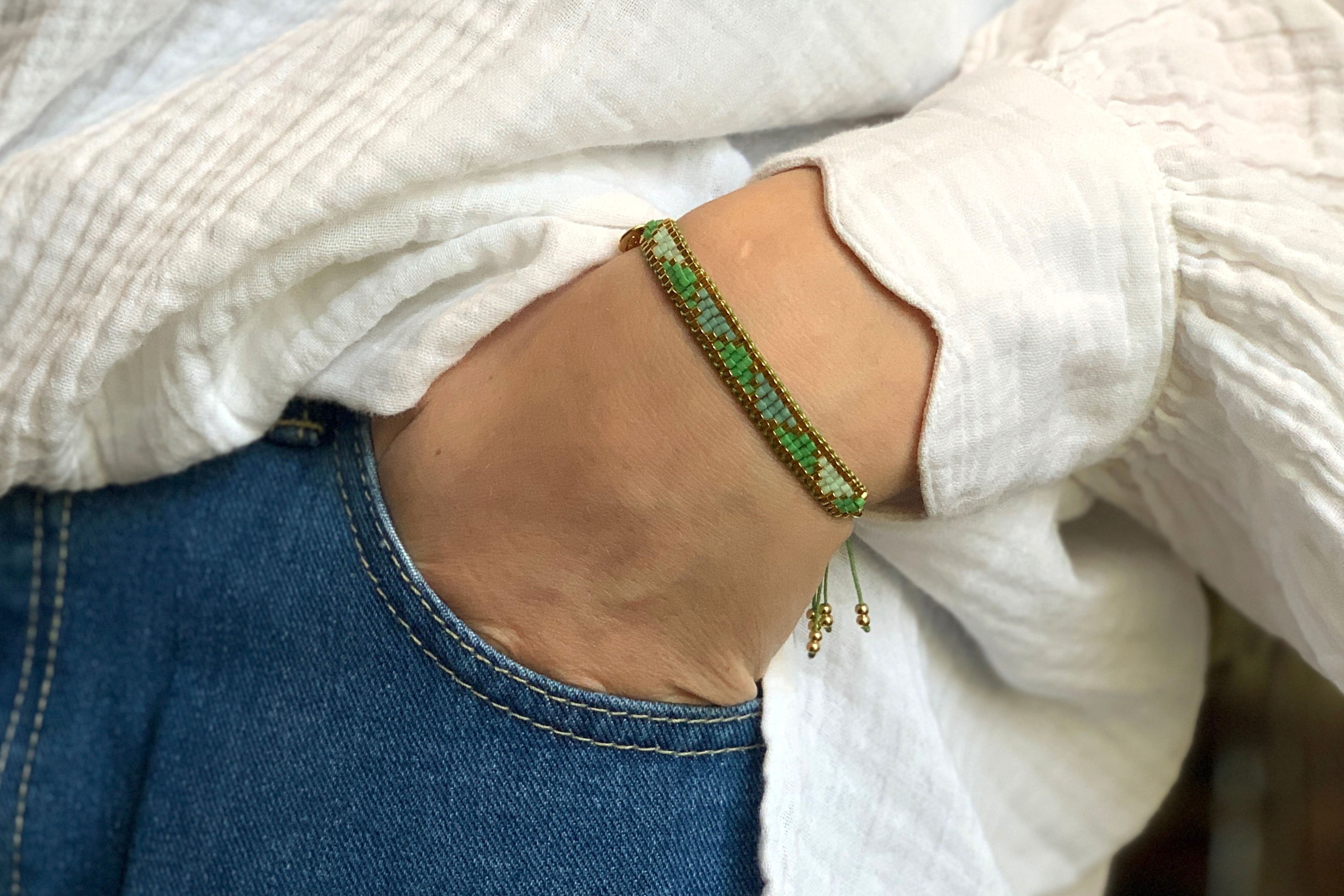 Venus Point Green & Gold Beaded Bracelet - Boho Betty