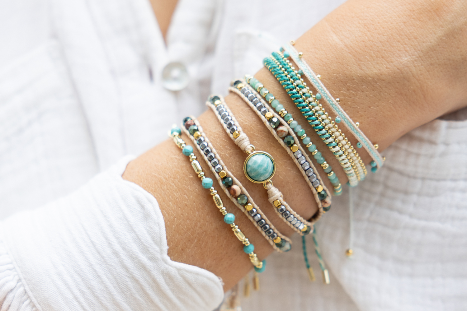 Nican Turquoise Gold Bracelet