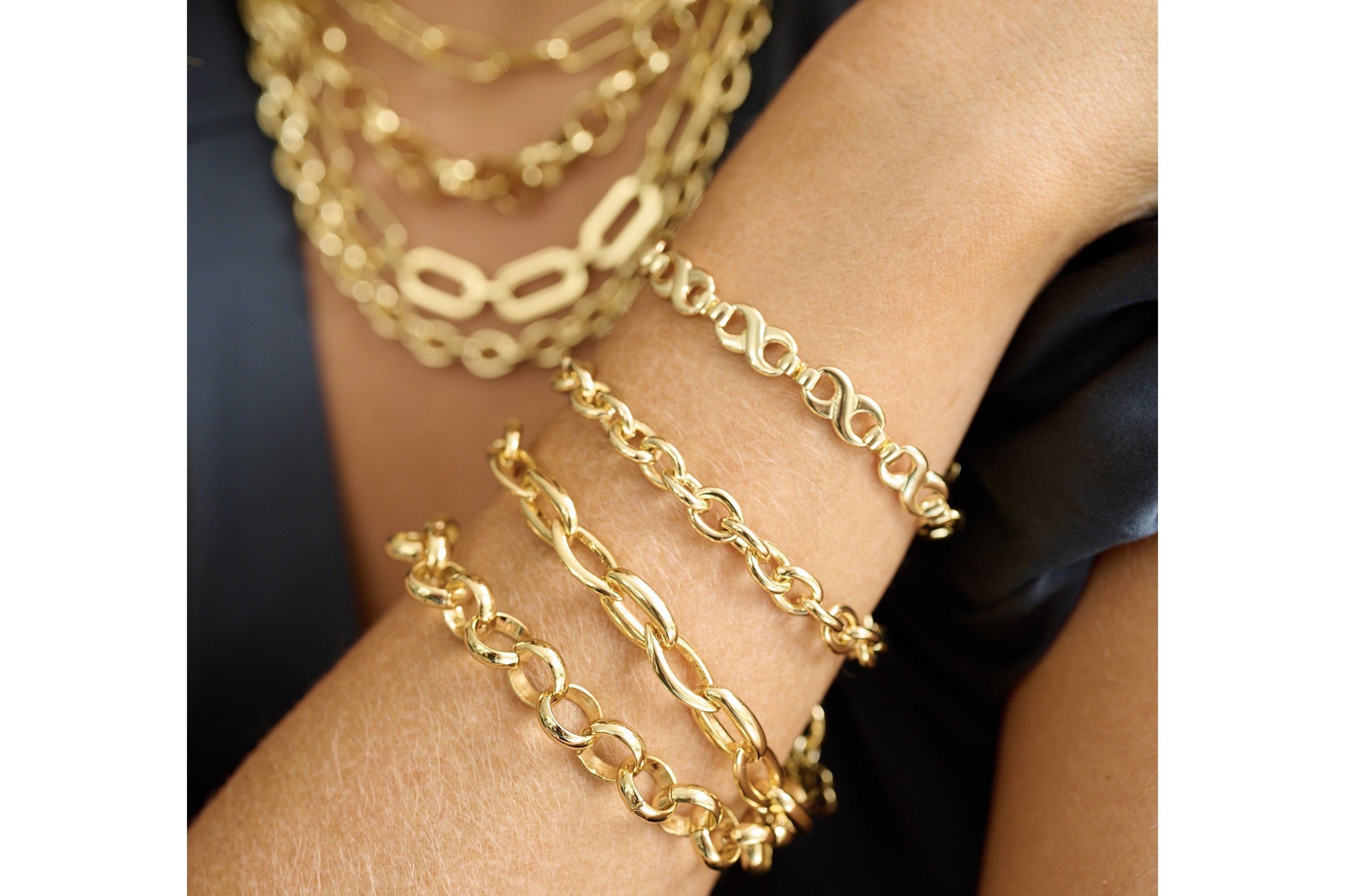 Link Circular Gold Chain Bracelet - Boho Betty
